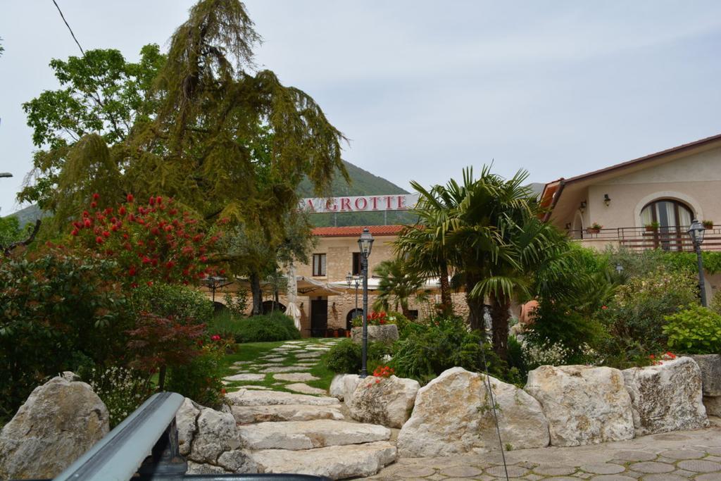 Hotel La Grotte San Donato Val di Comino Extérieur photo