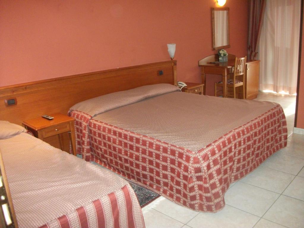 Hotel La Grotte San Donato Val di Comino Chambre photo