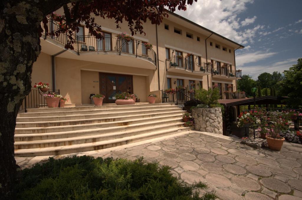 Hotel La Grotte San Donato Val di Comino Extérieur photo